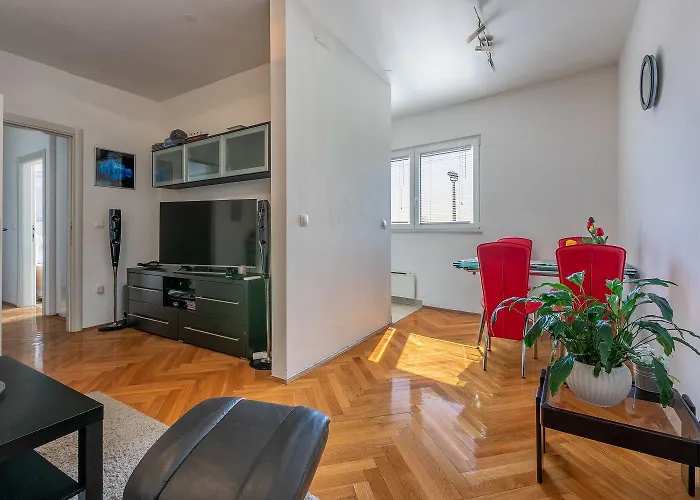 Apartament Idyllisches Mit Parkplatz, Wifi, Klima, Waschmaschine *