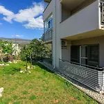 Idyllisches Mit Parkplatz, Wifi, Klima, Waschmaschine Crikvenica
