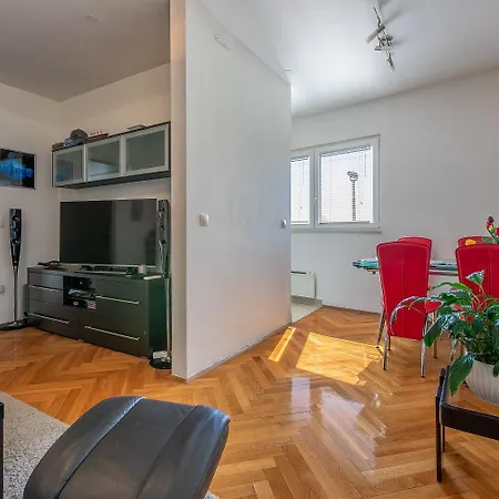 Apartment Idyllisches Mit Parkplatz, Wifi, Klima, Waschmaschine *